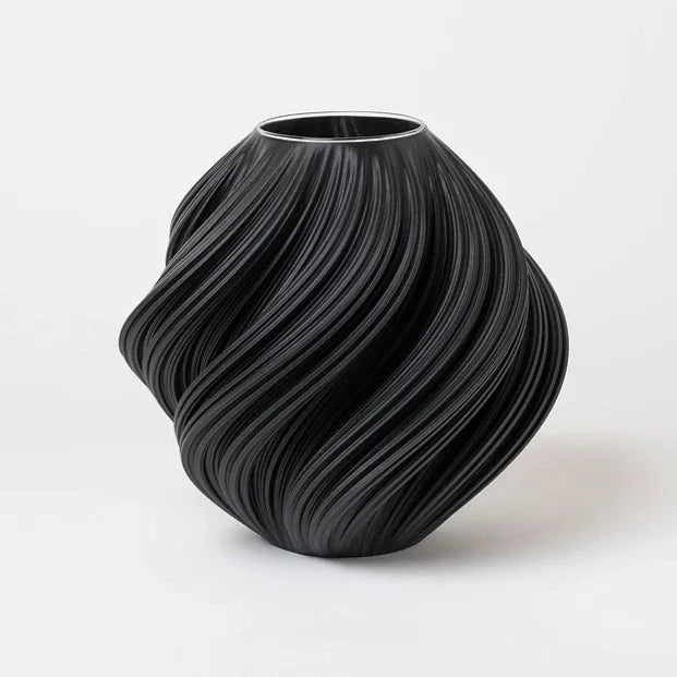 Issey vase large black