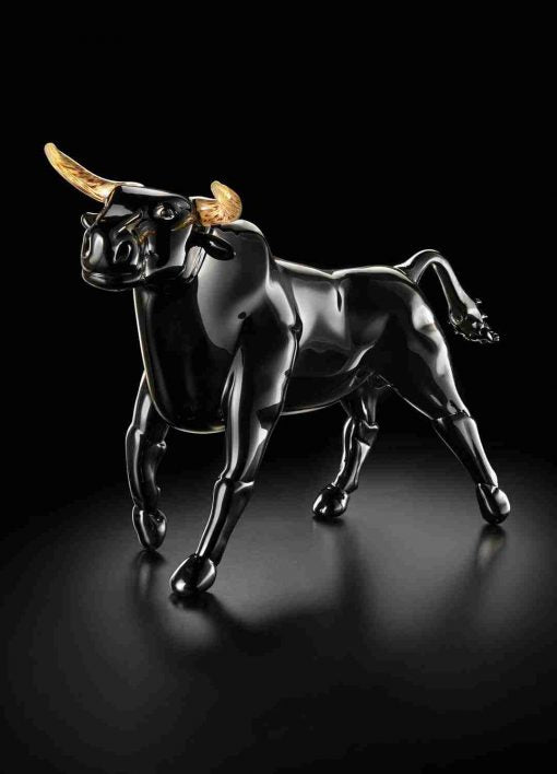 Murano glass bull artwork, sculpture