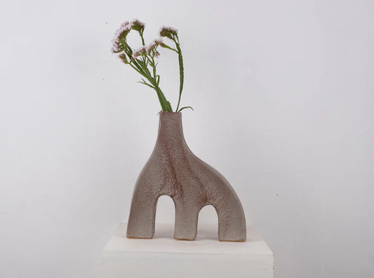 Yomp vase satin grey