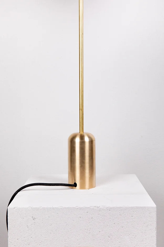 issey lamp table with bronze base, base view