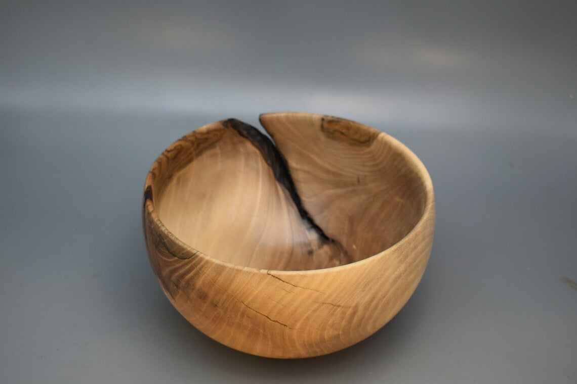 Wood bowl