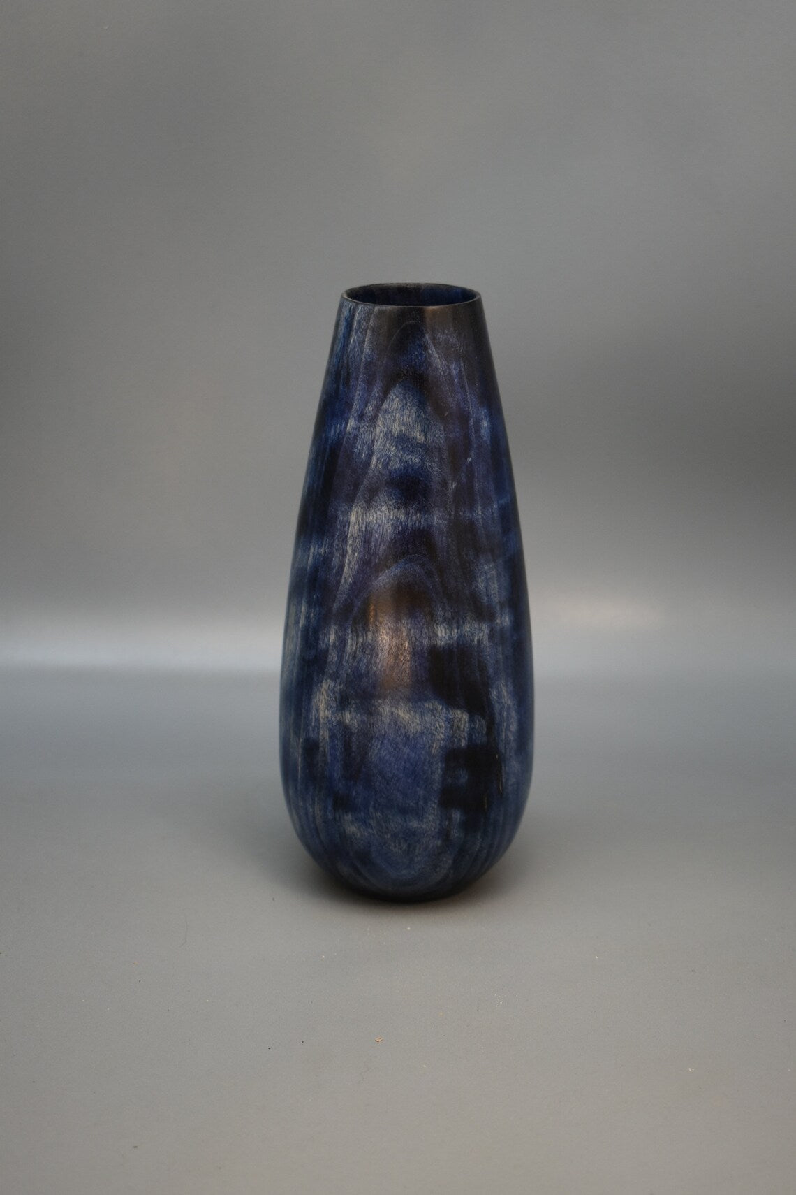 wooden vase blue